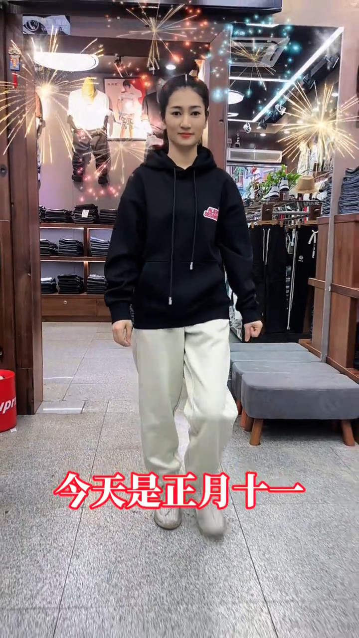 服装行业案例视频 4